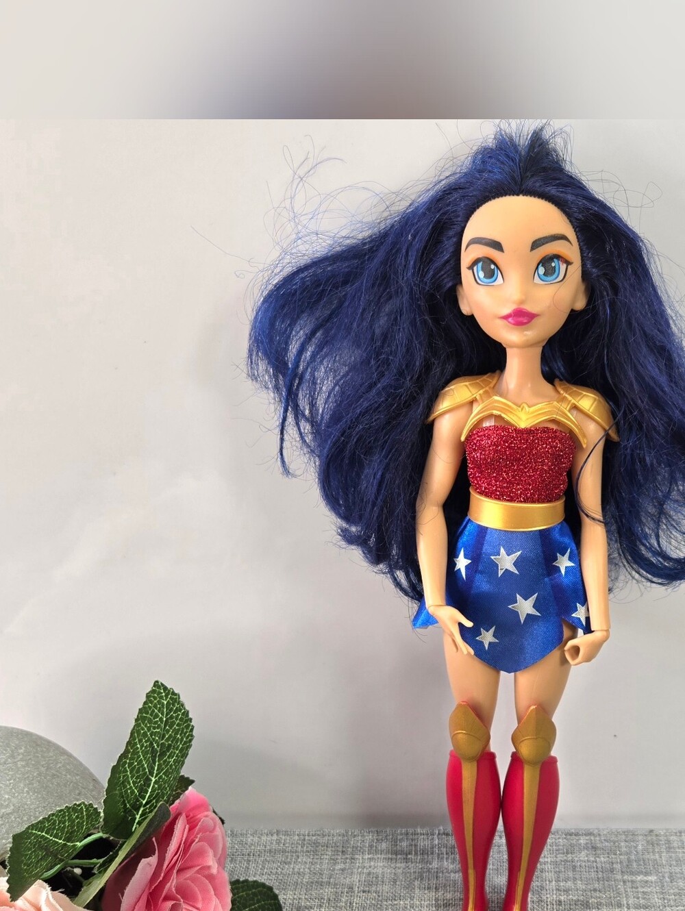 Mattel DC Super Hero Girls Wonder Woman 11" Action Doll 2019 Cartoon Network